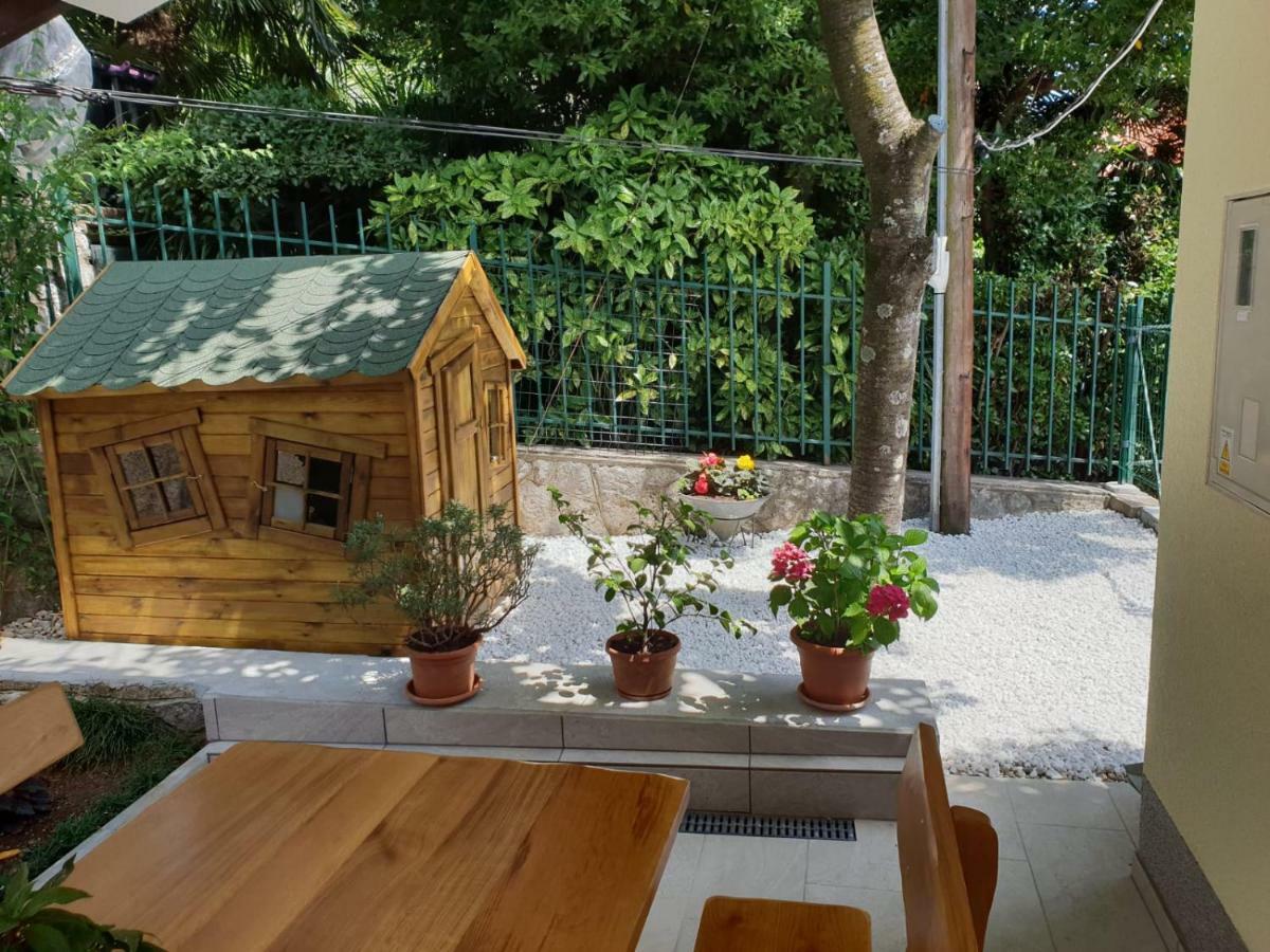 Apartman M&B Volosko Luaran gambar